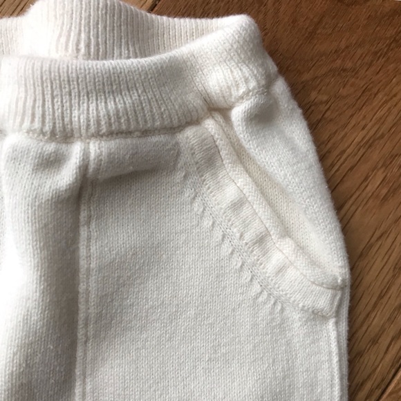 EUC Baby Girl GAP Cozy Sweater Pants 3-6 months - Picture 3 of 5